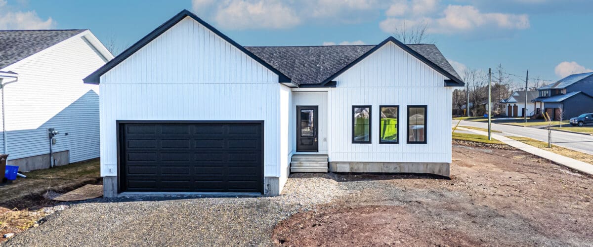 5 Sandcherry Lane
