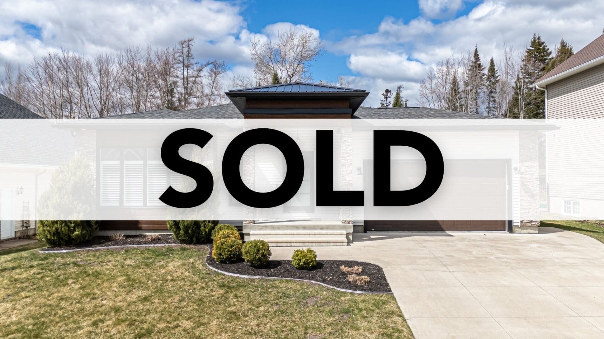 77 Summerhill Row SOLD