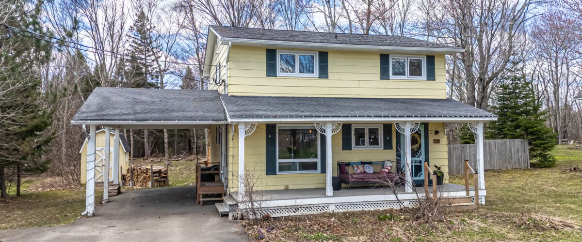 72 Bradshaw Drive
