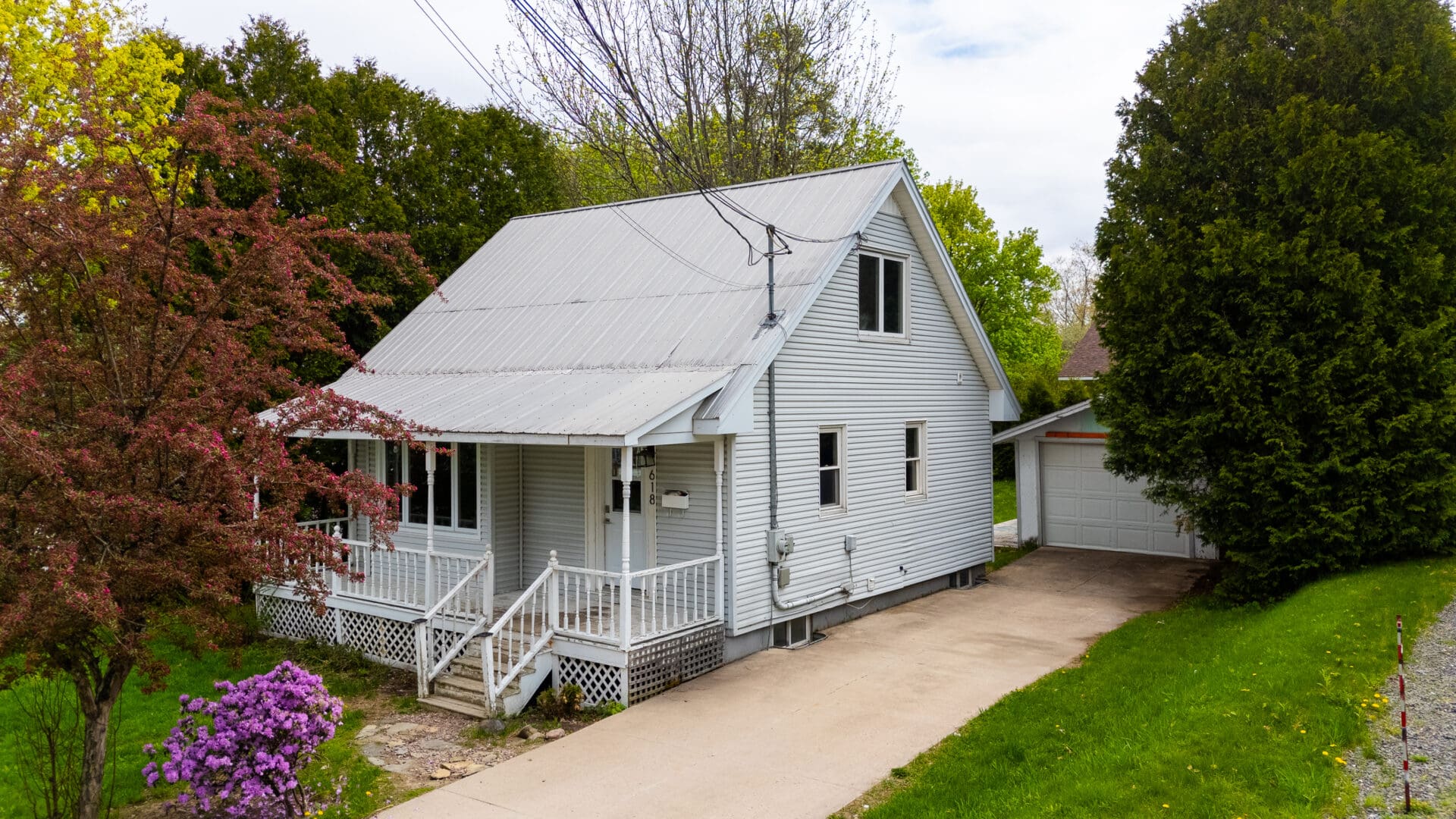 618 Reid Street
