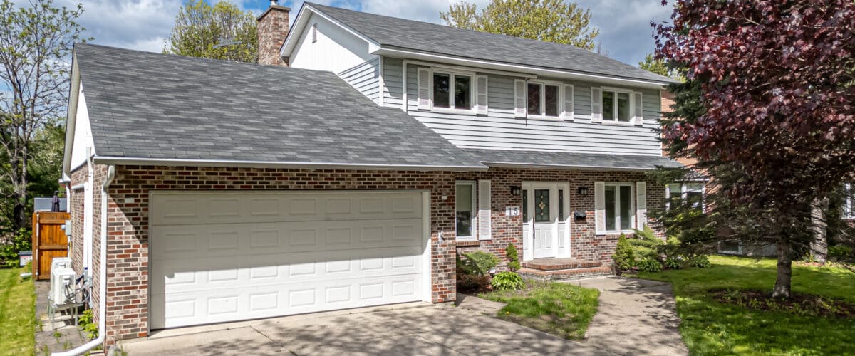 15 Ridgewell Place