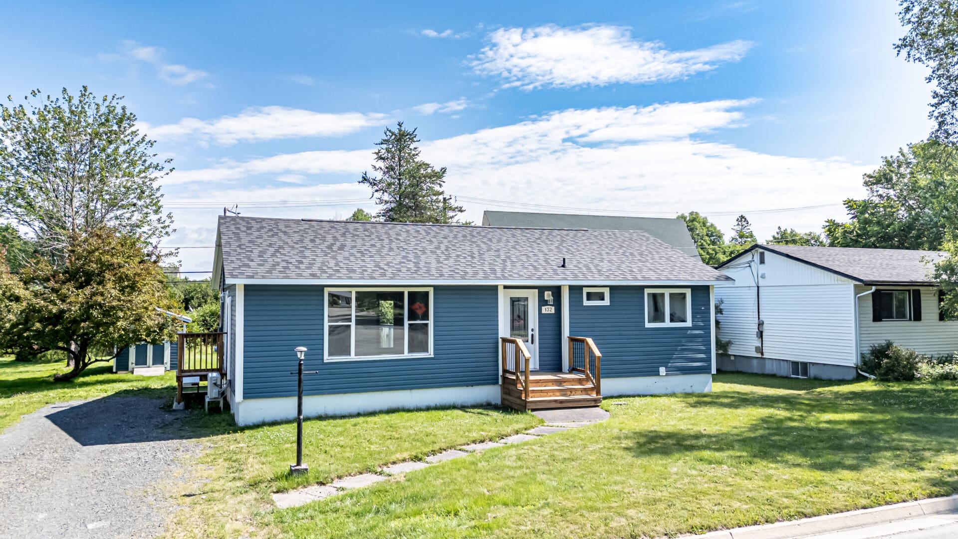 132 Crocket Street