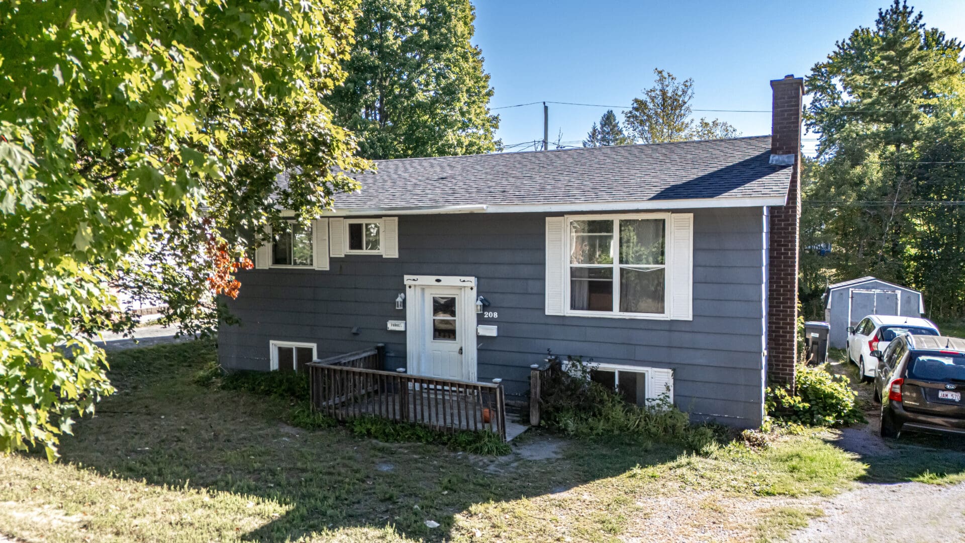 208 McKeen Street