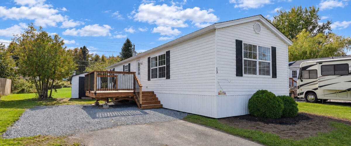 13 Wood Avenue