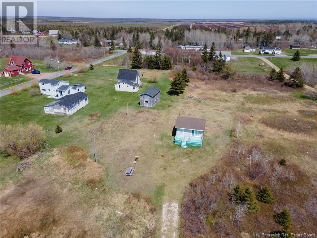 15 Des Hirondelles Lane, Chiasson Office, New Brunswick  E8S 2N4 - Photo 34 - NB071050