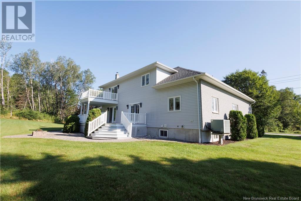 70 River Road, Grand-Sault/grand Falls, New Brunswick  E3Z 1R6 - Photo 4 - NB078442