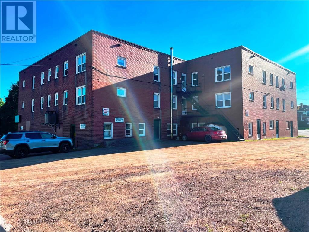 337-339-341-343-345 Mountain Road, Moncton, New Brunswick  E1C 2M5 - Photo 4 - M154820