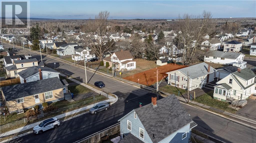 77 Cedar Street, Moncton, New Brunswick  E1C 7L3 - Photo 6 - M155171