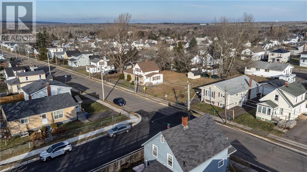 77 Cedar Street, Moncton, New Brunswick  E1C 7L3 - Photo 7 - M155171