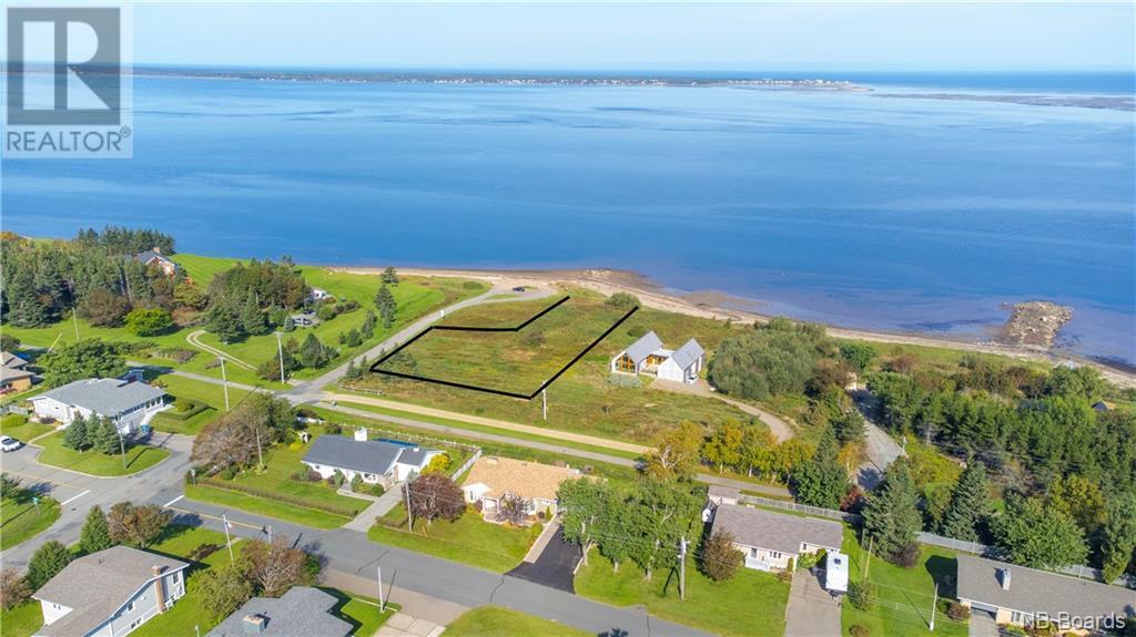 Lot de l'Eglise Street, caraquet, New Brunswick