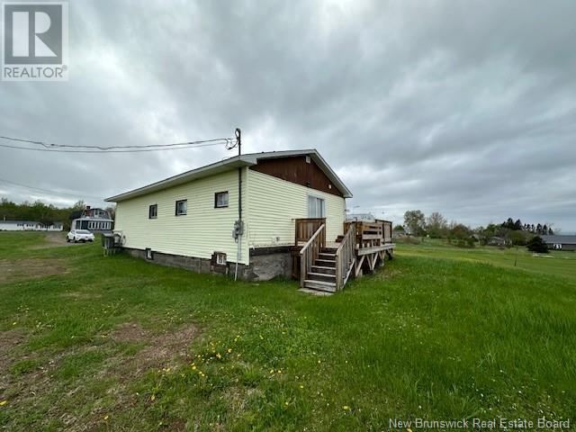 533 Chaleur, Charlo, New Brunswick  E8E 2C4 - Photo 3 - NB092910