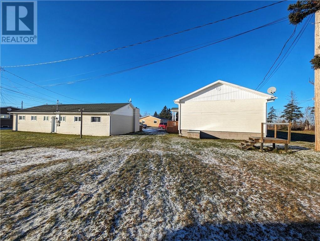 31-33 Rue Du Portage, Caraquet, New Brunswick  E1W 1A8 - Photo 12 - M156514