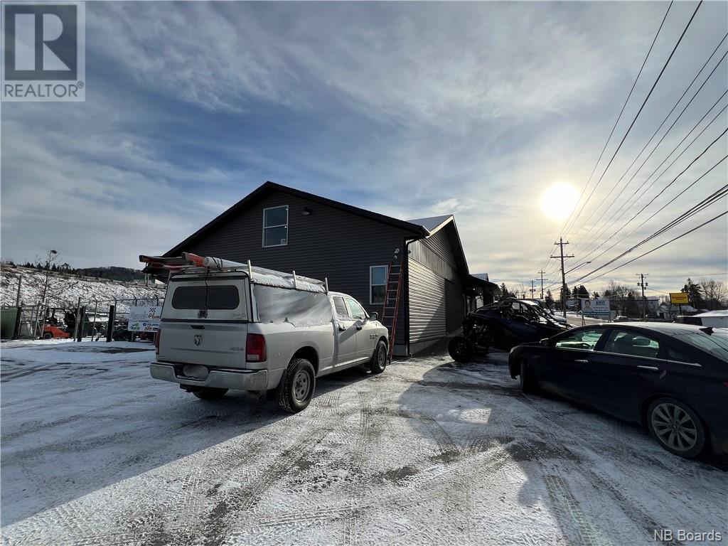 745 Victoria Street, Edmundston, New Brunswick  E3V 3T3 - Photo 9 - NB094770