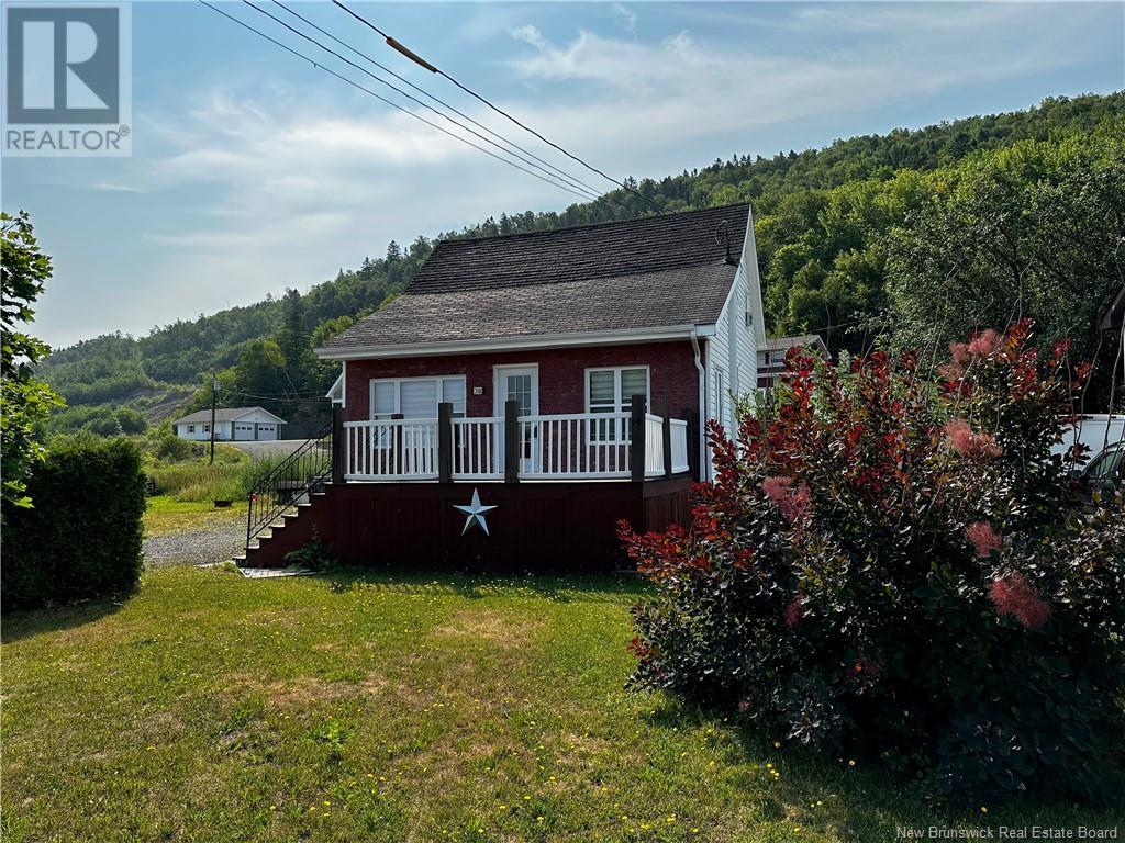 38 Sunset Drive, campbellton, New Brunswick