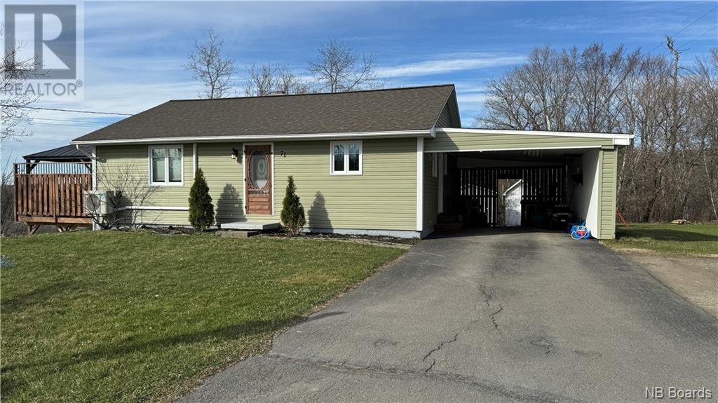 71 Court Street, Grand Falls, New Brunswick  E3Z 2P6 - Photo 1 - NB097253