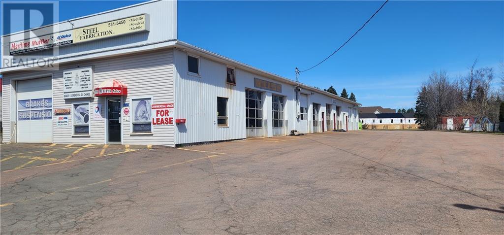 168-170 Main St, Shediac, New Brunswick  E4P 2C9 - Photo 2 - M158836