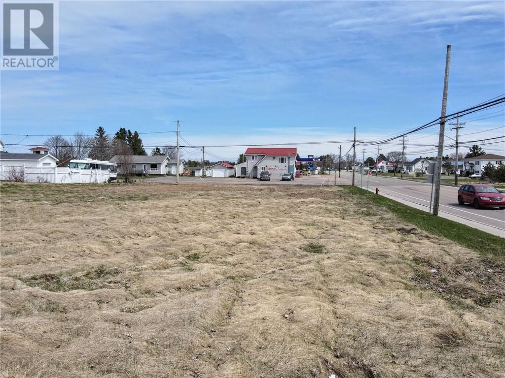 674 Main, Shediac, New Brunswick  E4P 2H3 - Photo 13 - M158845