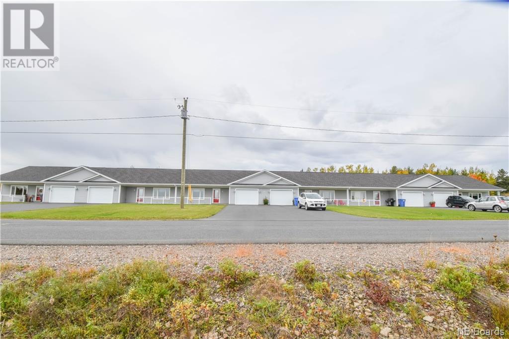 20 Cédric/oceane Street, Saint-Isidore, New Brunswick  E8M 0A7 - Photo 1 - NB098438