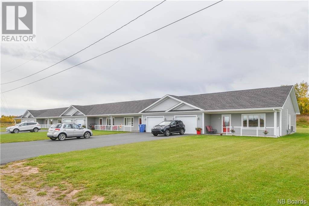 20 Cédric/oceane Street, Saint-Isidore, New Brunswick  E8M 0A7 - Photo 2 - NB098438