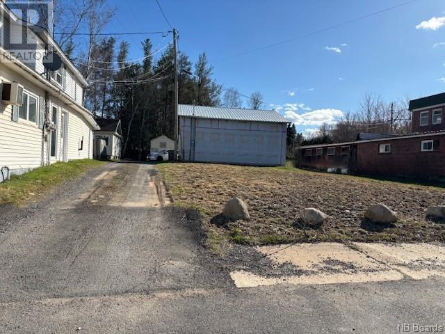 83 Main Street, Minto, New Brunswick  E4B 3K8 - Photo 2 - NB098934