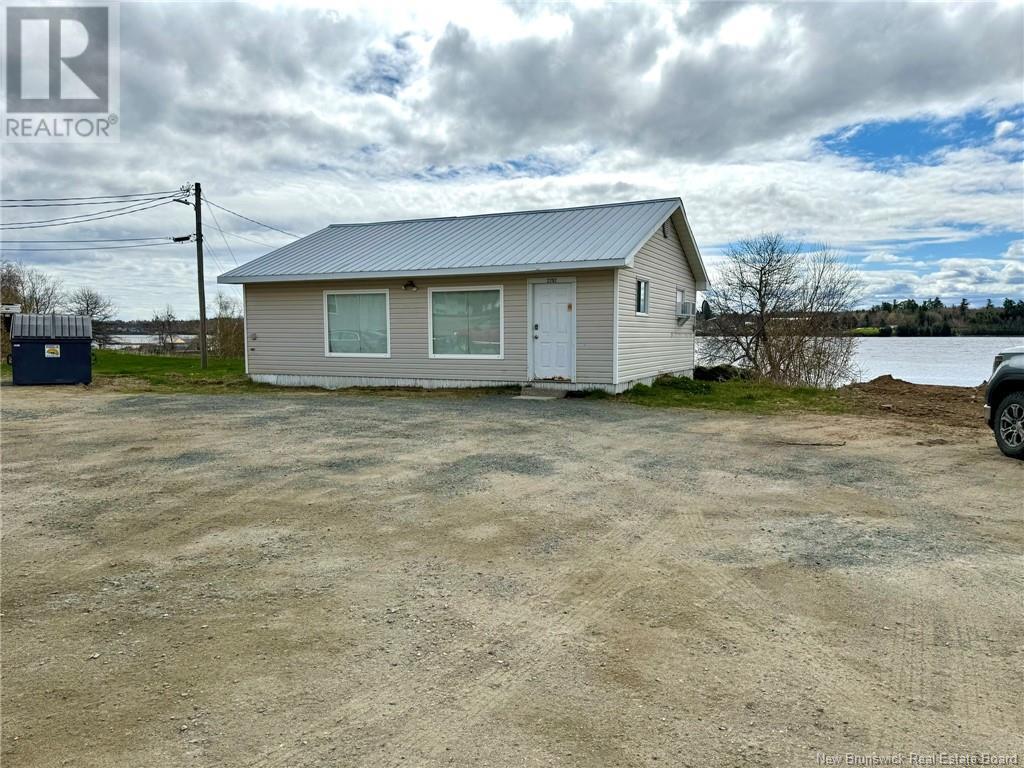 2292 King George Highway, Miramichi, New Brunswick  E1V 6S2 - Photo 2 - NB099248