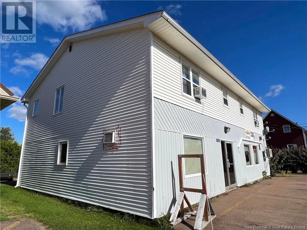 10535 Principale Street, Saint-Louis-De-Kent, New Brunswick  E4X 1E7 - Photo 2 - M159398