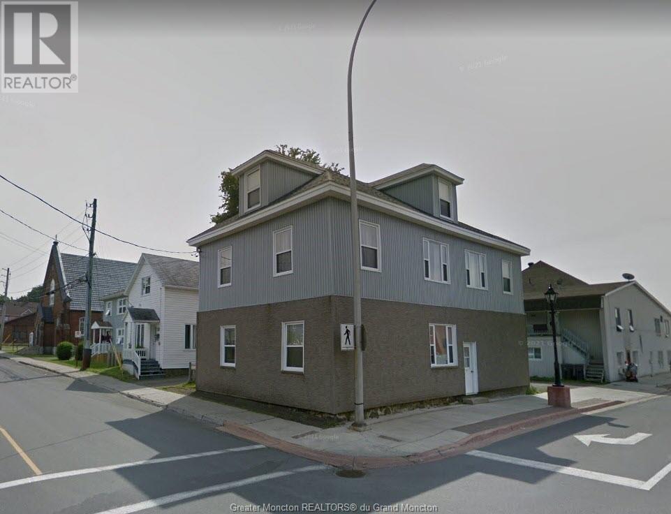 15-17 Andrew Street, campbellton, New Brunswick