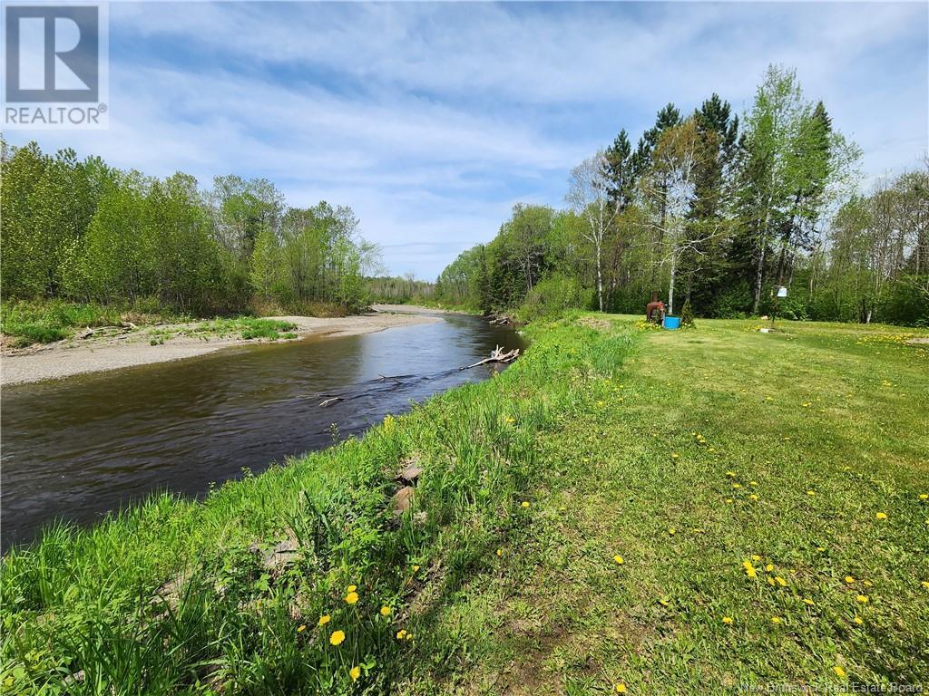 - Deschenes Road, Sainte-Anne-De-Madawaska, New Brunswick  E7E 1P5 - Photo 4 - NB100814