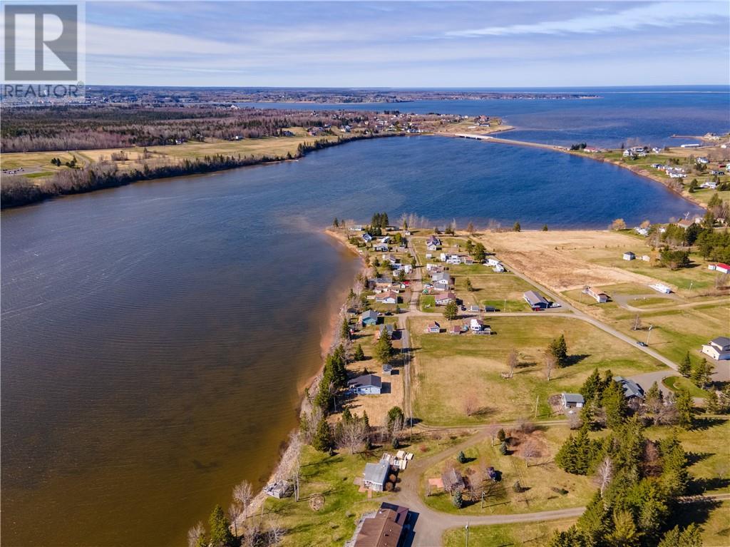 31 Rita Road, Bouctouche, New Brunswick  E4S 3X7 - Photo 10 - M159670