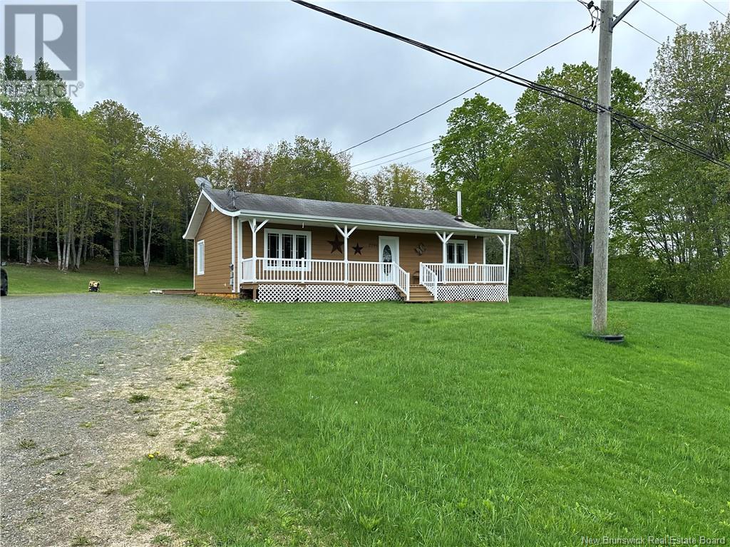 2790 Route 275, Balmoral, New Brunswick  E8E 1L3 - Photo 2 - NB101059