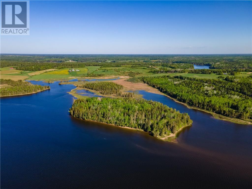 Waterfront Bass River Point, Bass River, New Brunswick  E4T 1A6 - Photo 38 - M159821