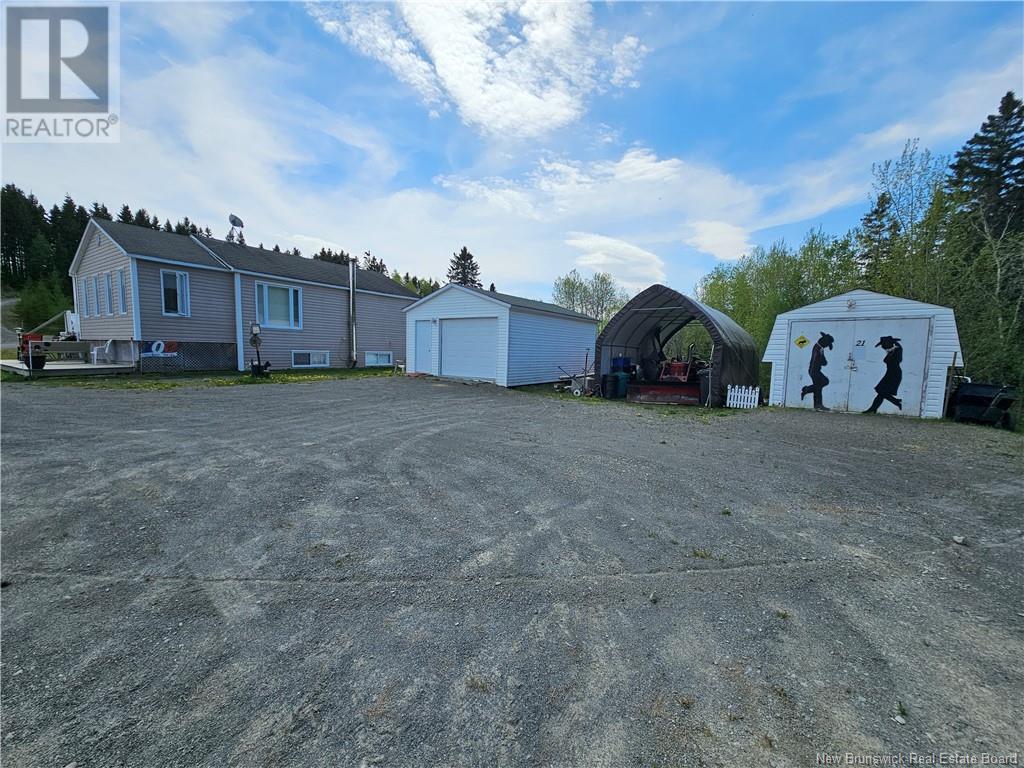 21 Boschert Road, saint-quentin, New Brunswick