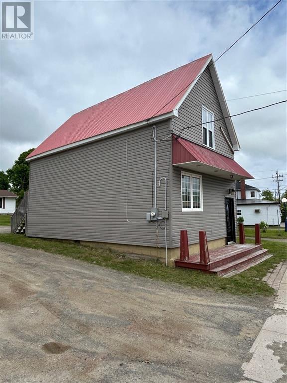 35 Irving Boulevard, Bouctouche, New Brunswick  E4S 3J5 - Photo 26 - M159917