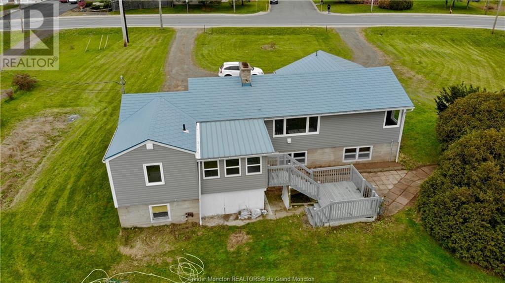 1462 Salisbury, Moncton, New Brunswick  E1E 4P8 - Photo 7 - M160718