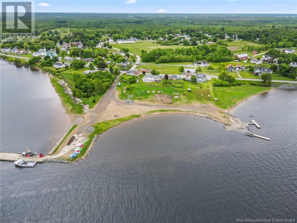 4345 Water Street, Miramichi, New Brunswick  E1N 4L9 - Photo 10 - NB102352