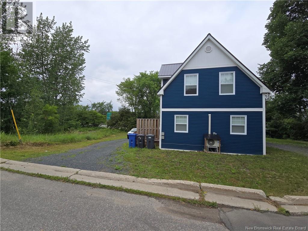 107 Kerr Street, Miramichi, New Brunswick  E1V 1W6 - Photo 35 - NB103055