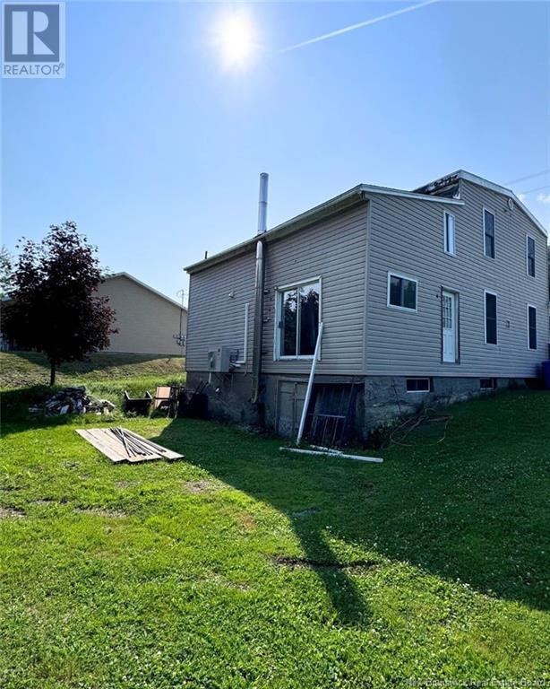 511 Vanier Street, Campbellton, New Brunswick  E3N 1V8 - Photo 2 - NB103156