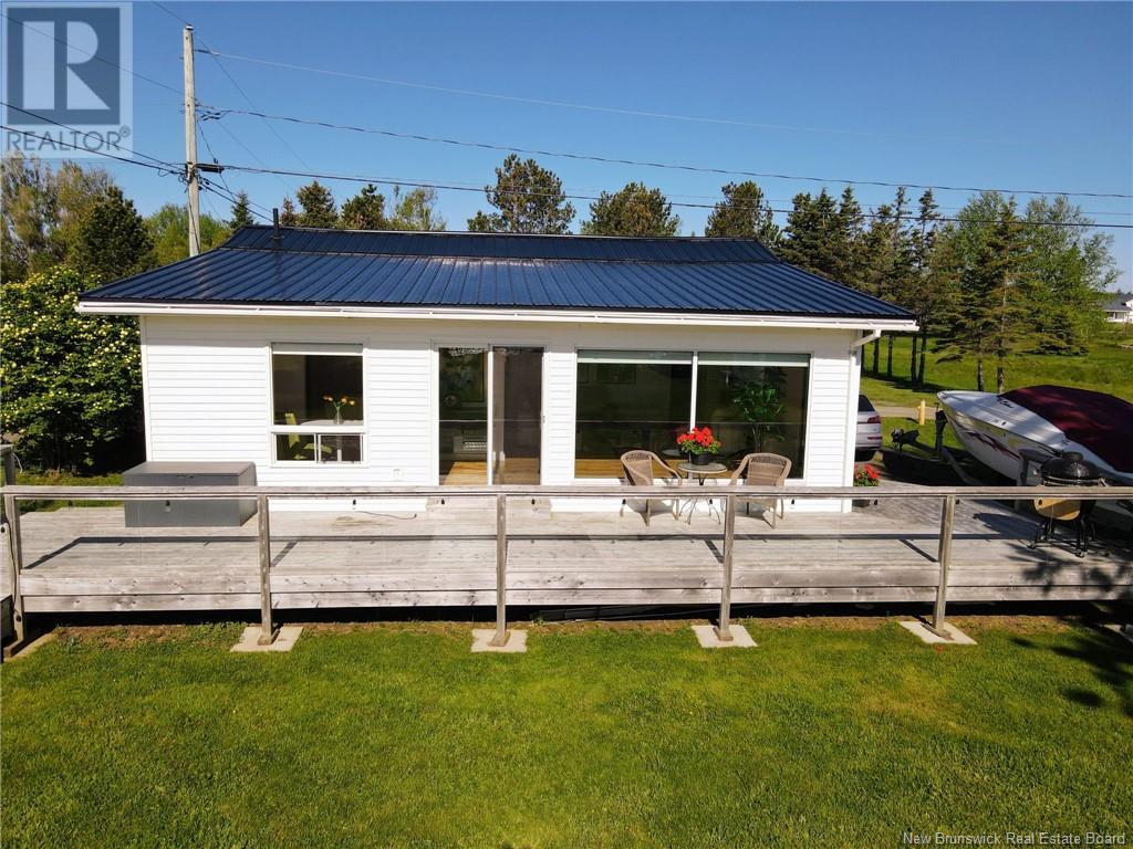 2 Bellevue Street, grande-digue, New Brunswick