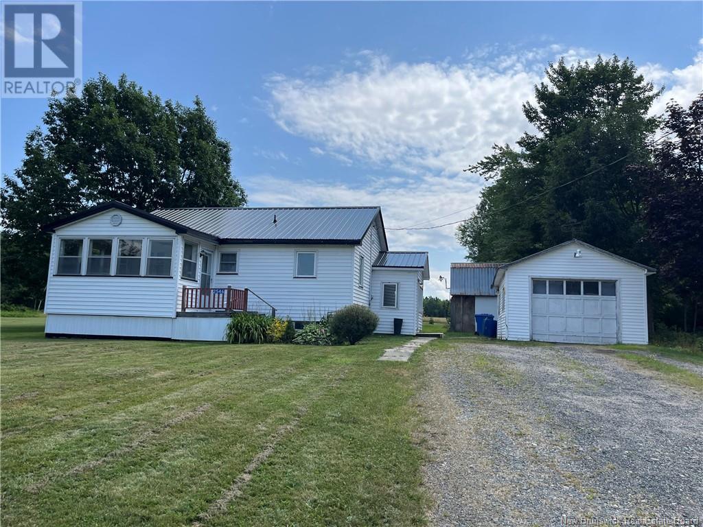 2546 RTE 118, mckinleyville, New Brunswick