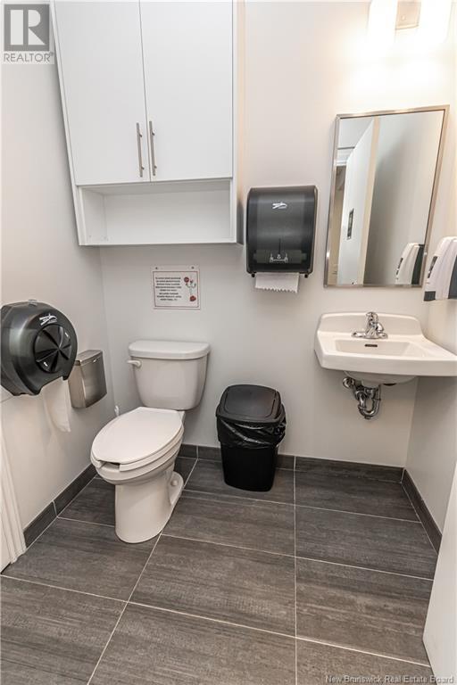 1149 Smythe Street, Fredericton, New Brunswick  E3B 3H4 - Photo 26 - NB104023