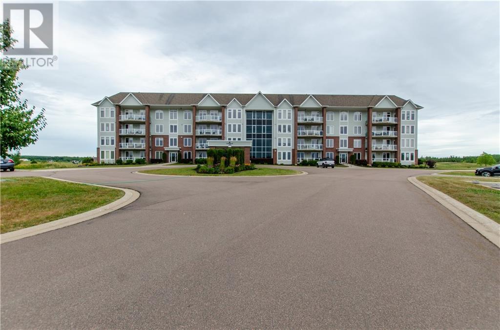 185 Royal Oaks Boulevard Unit# 105, Moncton, New Brunswick  E1H 2P7 - Photo 1 - M161687