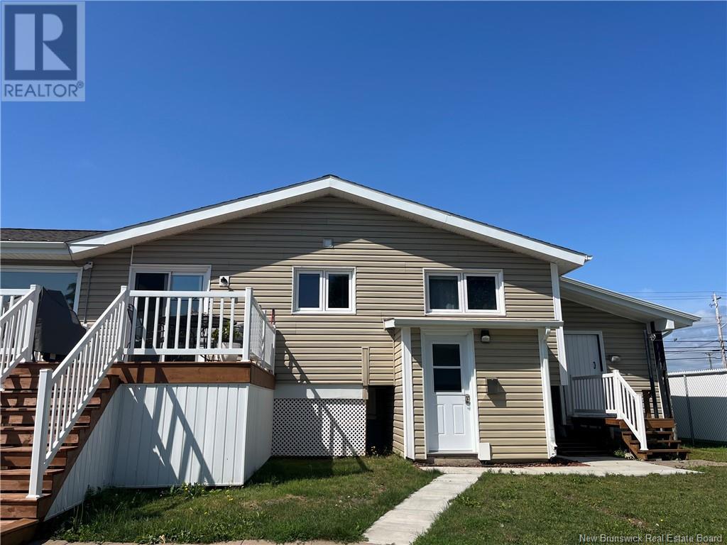 775 Principale, Beresford, New Brunswick  E8K 1V8 - Photo 6 - NB104359