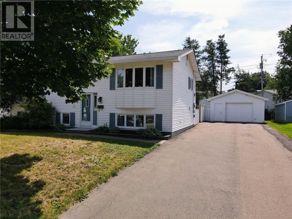 245 Whitepine Road, riverview, New Brunswick