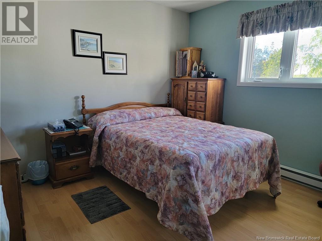 222 Gagnon, Beresford, New Brunswick  E8K 1V3 - Photo 30 - NB104436