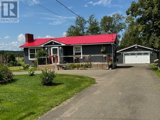 65 Renfrew Street, petitcodiac, New Brunswick