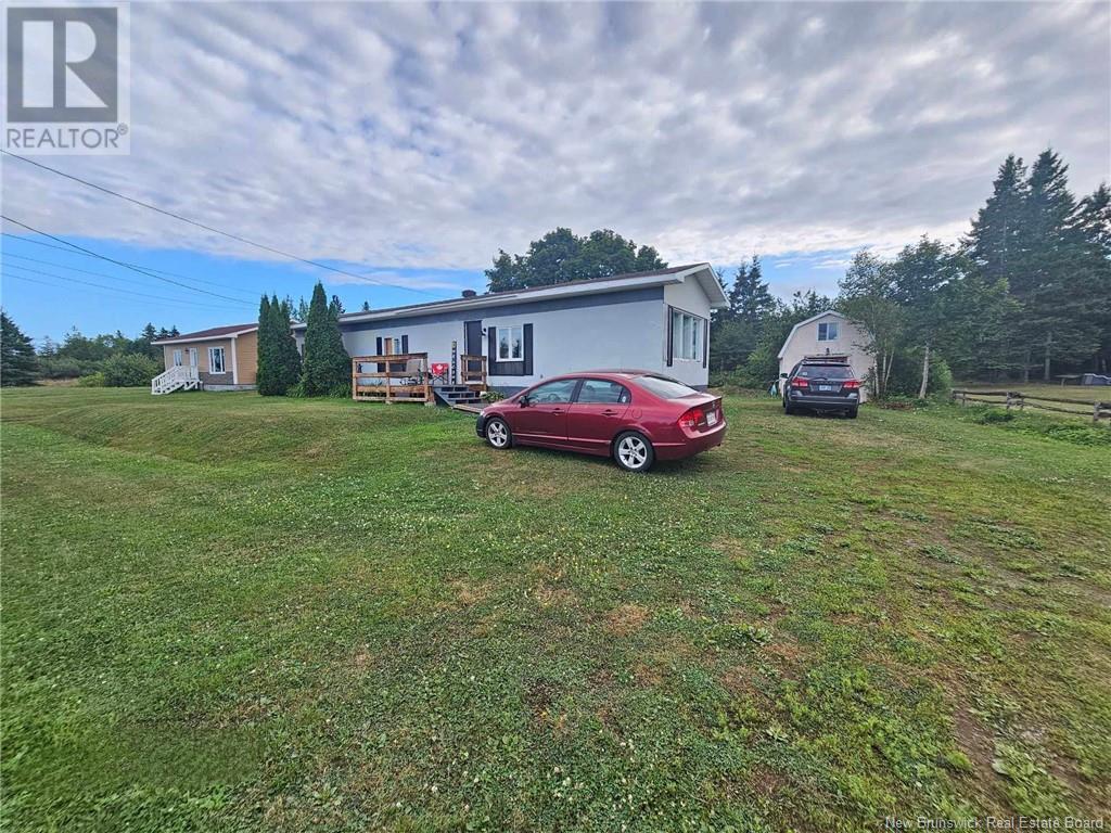 144 Principale, Pointe-Verte, New Brunswick  E8J 2W5 - Photo 28 - NB104657