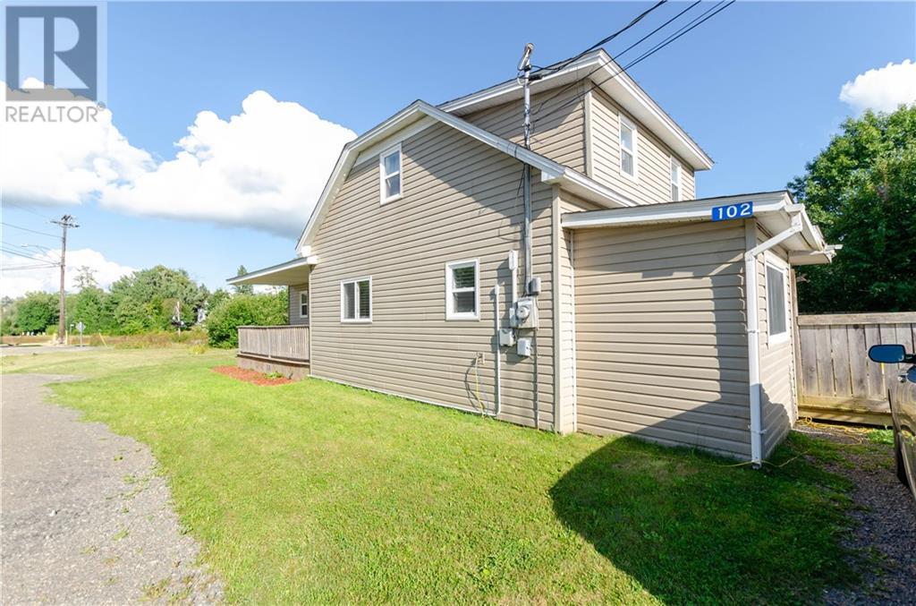 102 Main Street, Petitcodiac, New Brunswick  E4Z 4M4 - Photo 45 - M161863