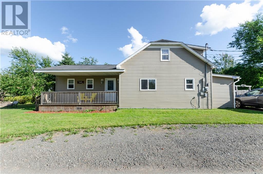 102 Main Street, Petitcodiac, New Brunswick  E4Z 4M4 - Photo 48 - M161863