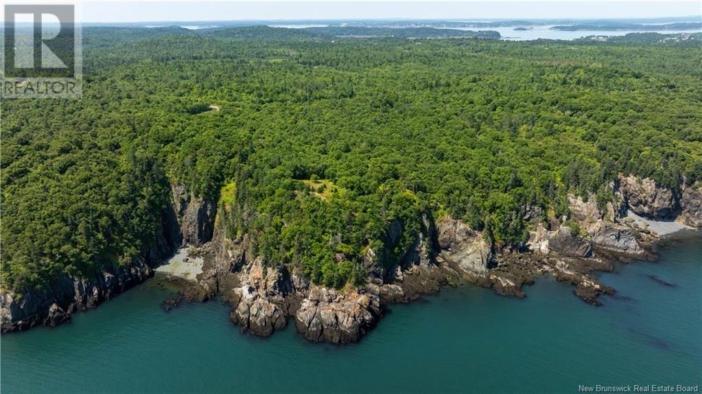 - Fundy Drive, campobello, New Brunswick