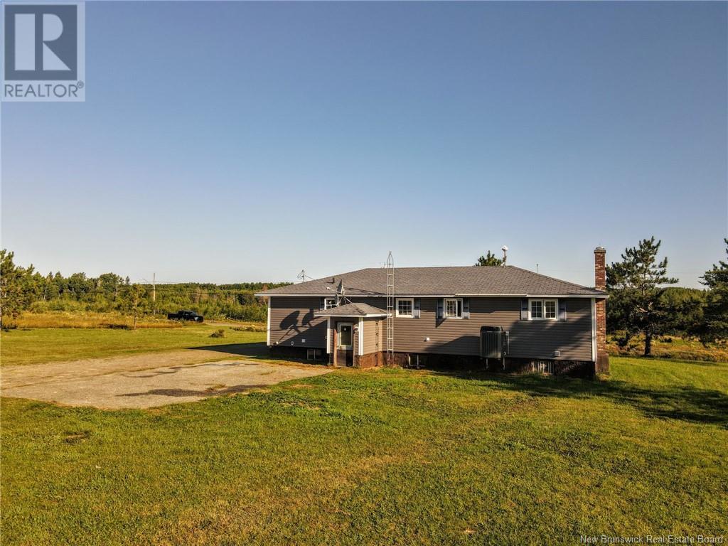 2401 Saint Charles Sud, Richibucto, New Brunswick  E4W 4W8 - Photo 46 - NB104972